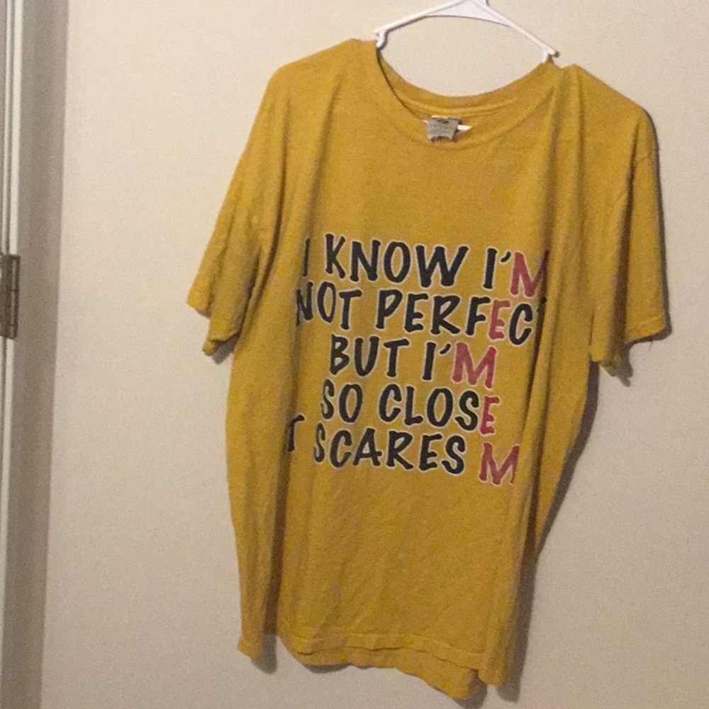 Tee shirt